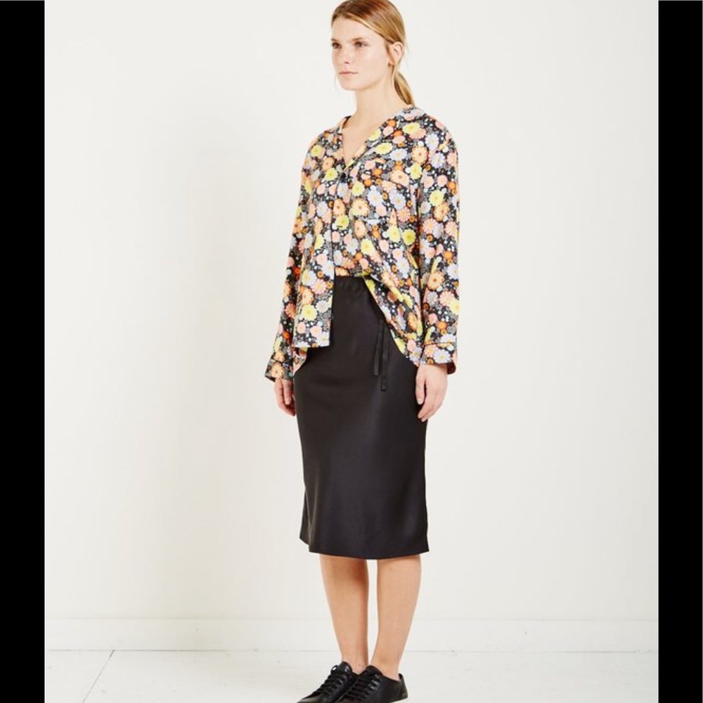 6397 floral print silk twill pajama blouse small